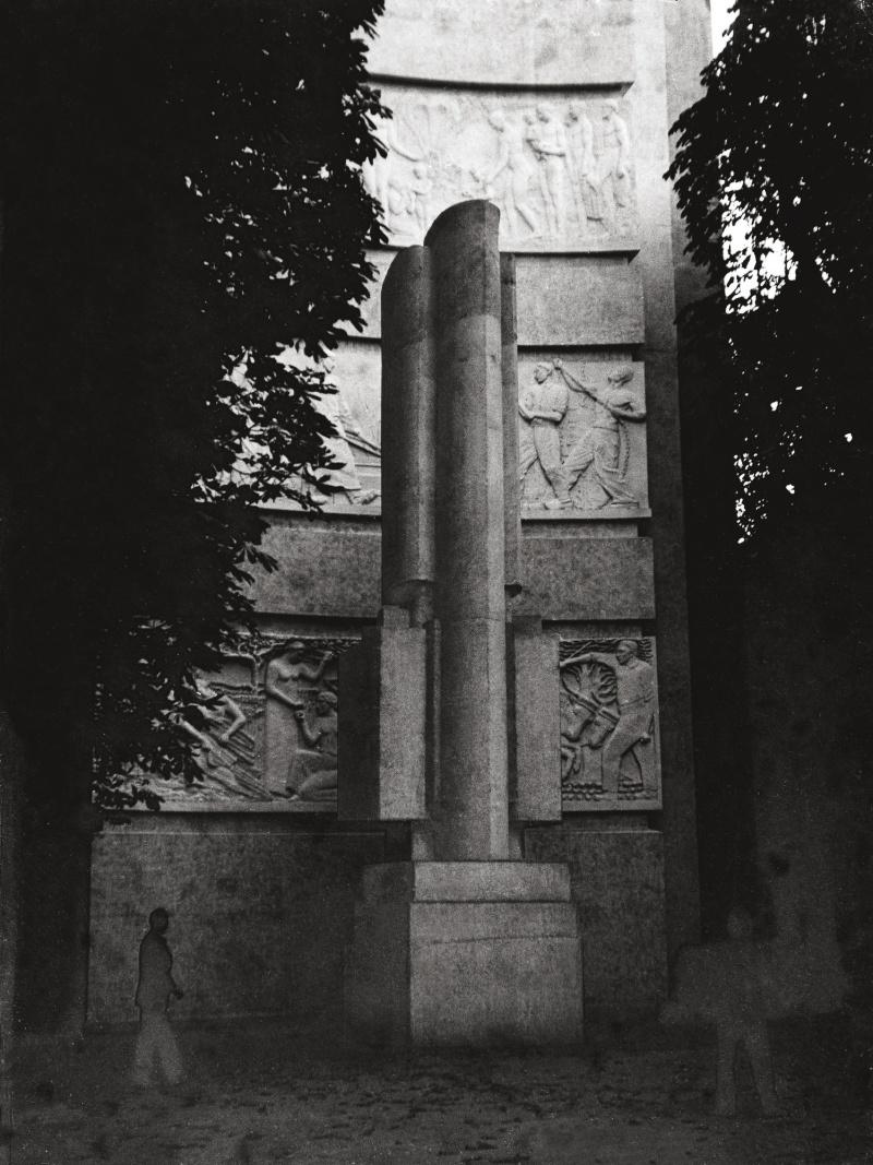Sculpture Signal, 1937